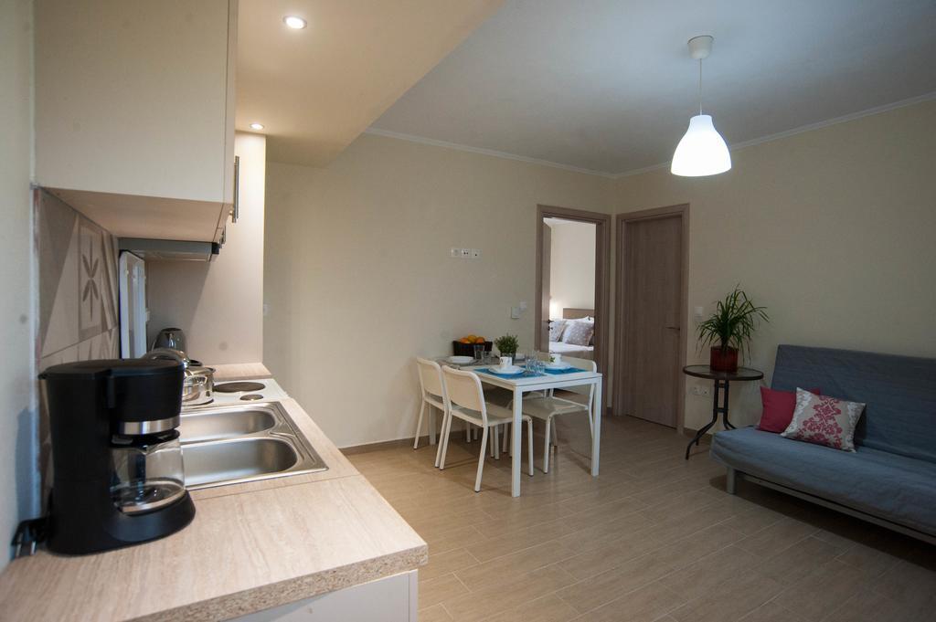Vanessa'S Rooms & Apartments Kanali  Bagian luar foto