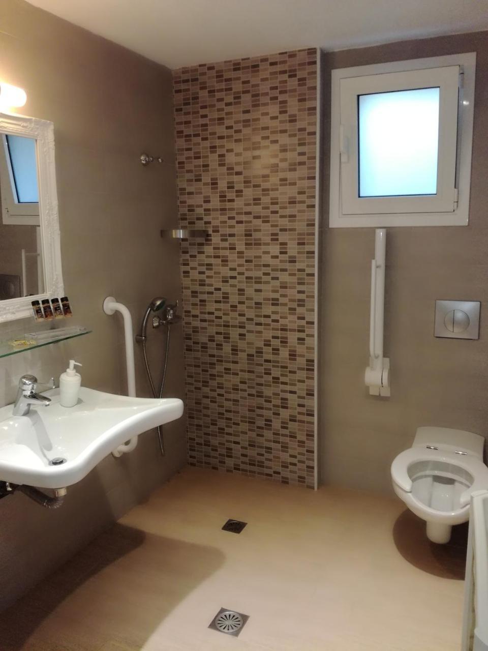 Vanessa'S Rooms & Apartments Kanali  Bagian luar foto